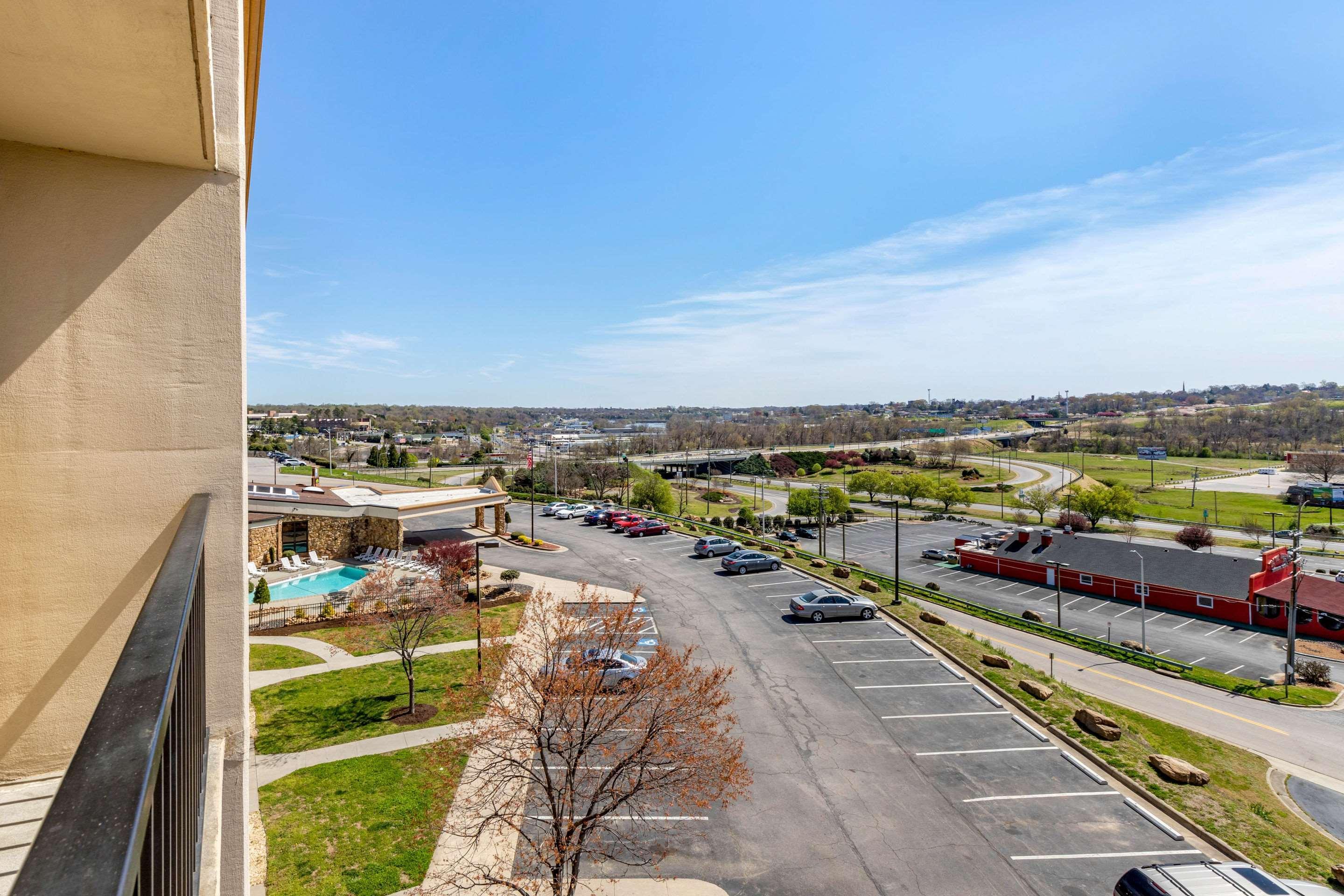 Comfort Inn & Suites Near Danville Mall Esterno foto